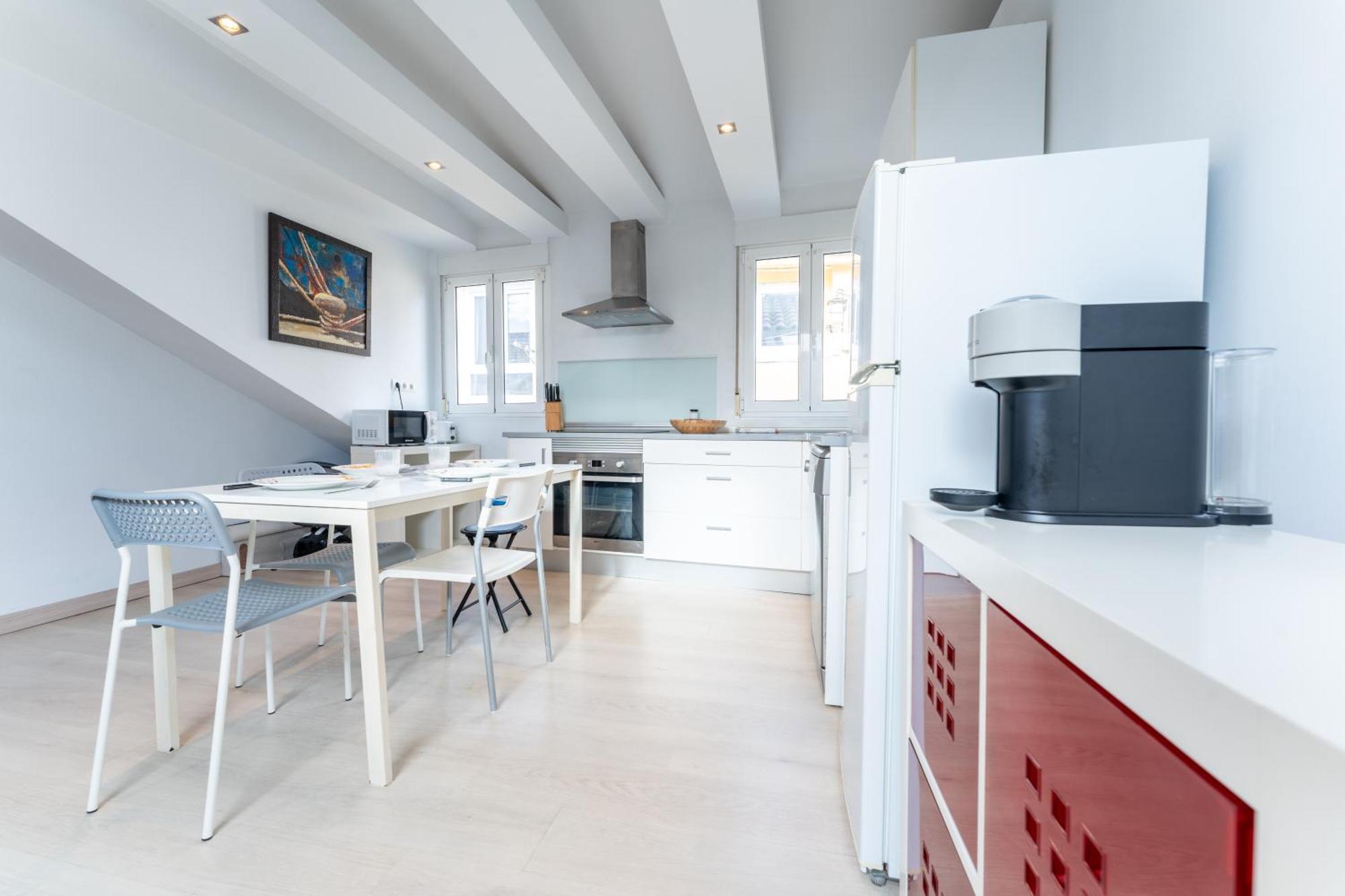 Loft En Calle Emblematica By Urbanhosting Santander Exterior photo